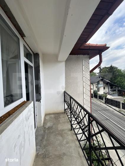 Casă cu 4 camere decomandat cu Teren 174 Mp în Central