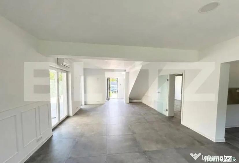Casă cu 7 camere cu Teren 300 Mp în Giroc