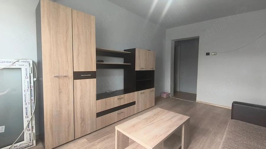 Apartament cu 2 camere semidecomandat în Dacia