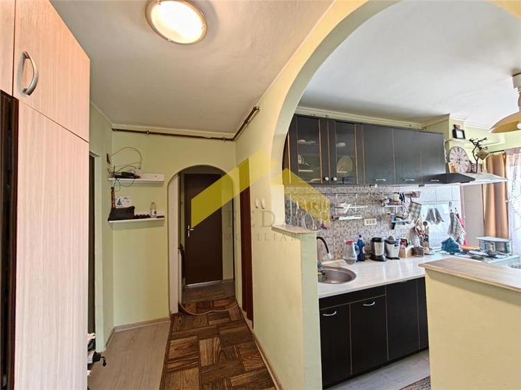 Apartament 100 mp construiti 2 camere zona 300 de vanzare - 2