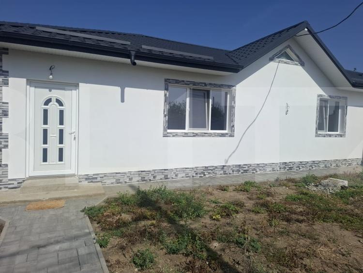 Casă individuală cu 5 camere cu Teren 583 Mp în Balș