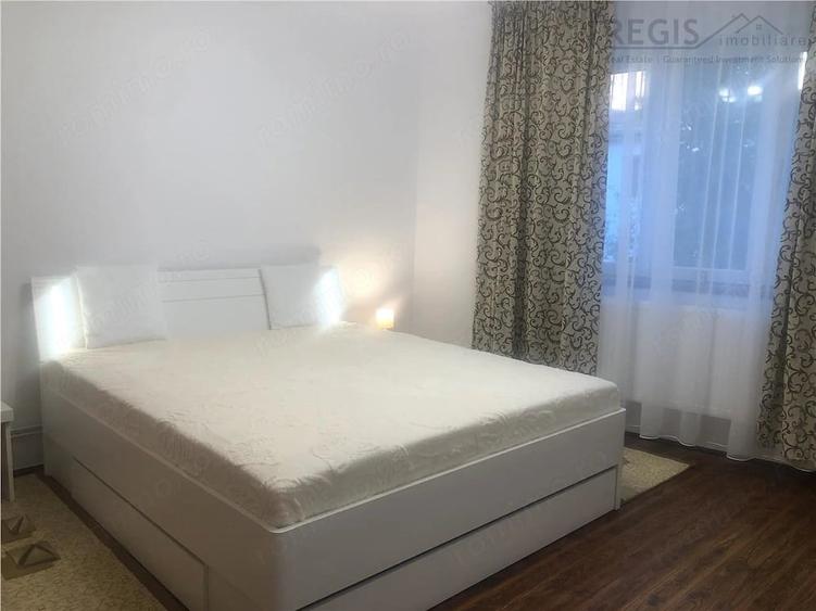 Casă cu 4 camere cu Teren 50 Mp în Brașovul Vechi