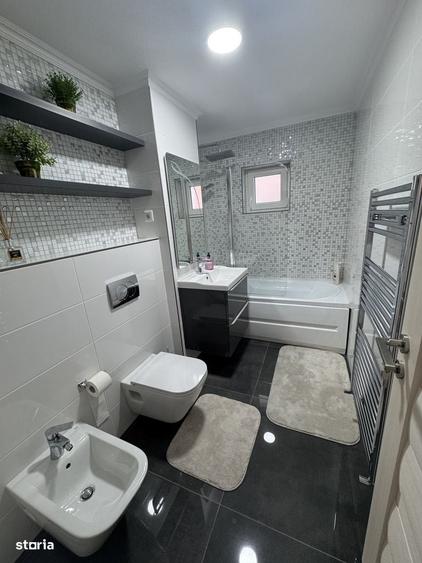 Apartament cu 2 camere decomandat în Carpați 2