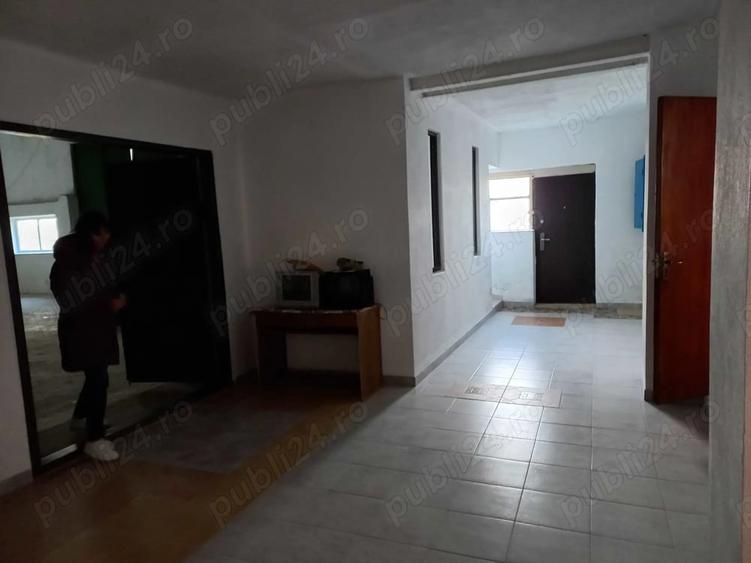 Spațiu comercial, de 950 mp, în Mangalia