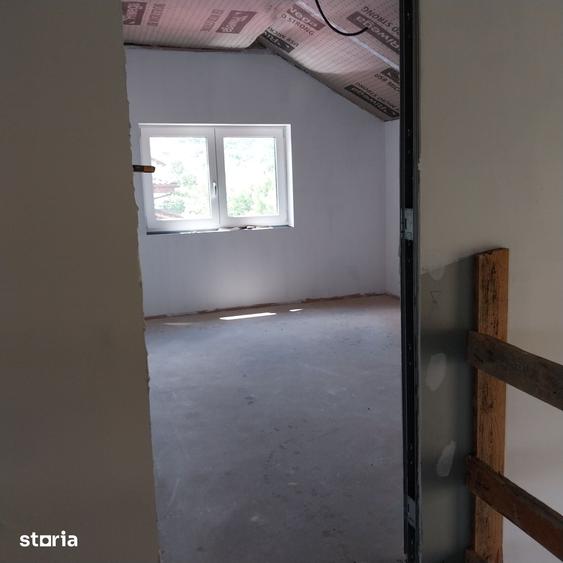 Casa noua de vanzare.3 dormitoare.Garaj.Incalzire in pardoseala.413 mp - 16