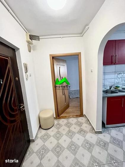 Apartament cu 3 camere, mobilat în Central