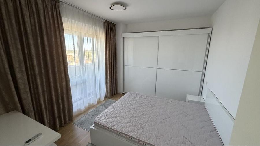 Apartament cu 3 camere decomandat în Exterior Vest — fotografia 3