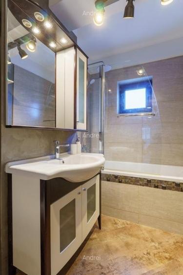 Apartament cu 3 camere decomandat, mobilat în Timpuri Noi
