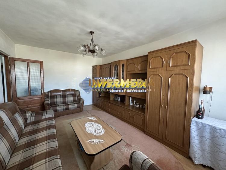 Apartament cu 2 camere decomandat, mobilat în Ampoi 2