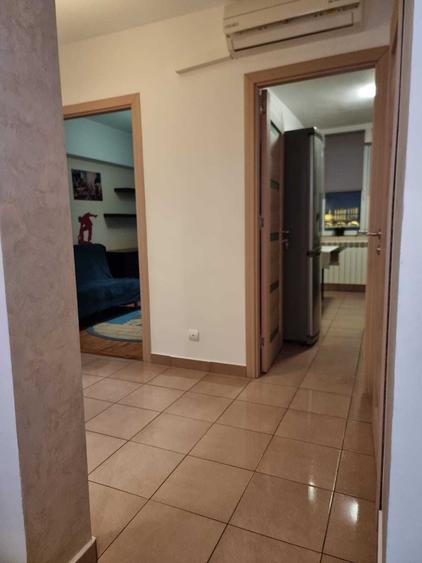 Apartament cu 3 camere decomandat, mobilat în Pantelimon