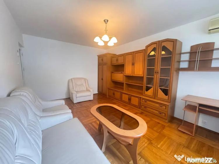 Apartament cu 3 camere decomandat în Tomis III