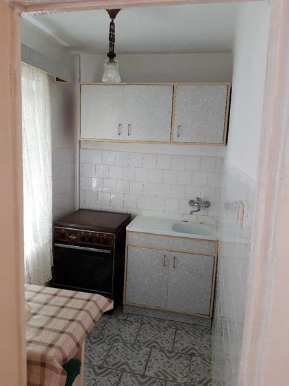 Garsonieră semidecomandată în Girocului