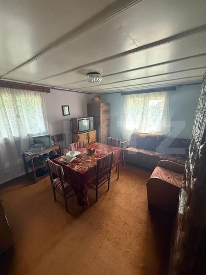 Casa cu etaj, 160 mp utili, 1352 mp teren, zona Burdujeni - 10