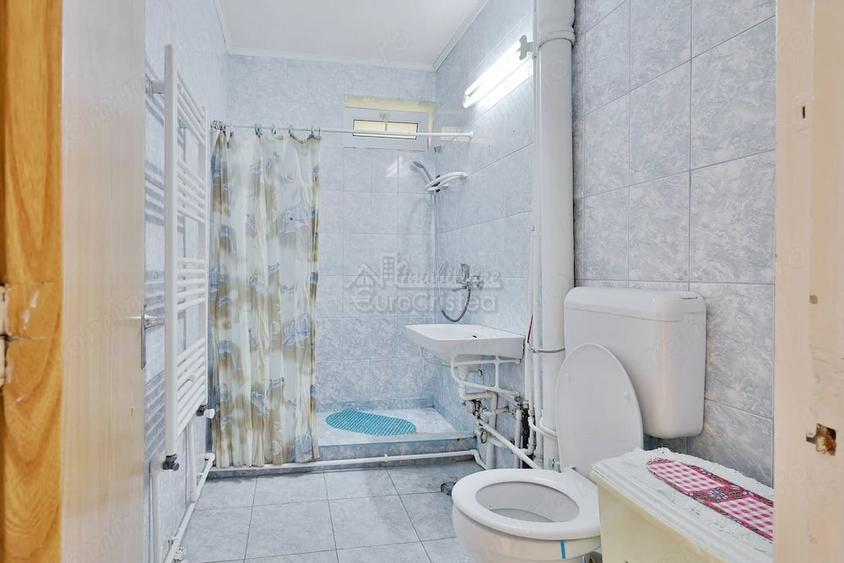 Apartament cu 2 camere semidecomandat în Central