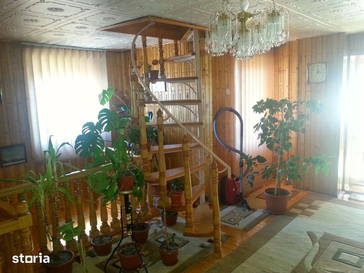 Casă cu 6 camere cu Teren 1000 Mp în Gura Humorului