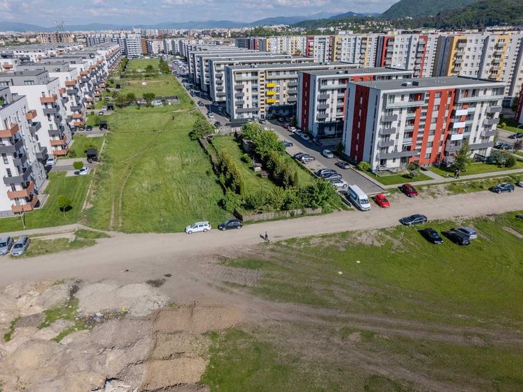 Teren de 1000 mp, în Avantgarden