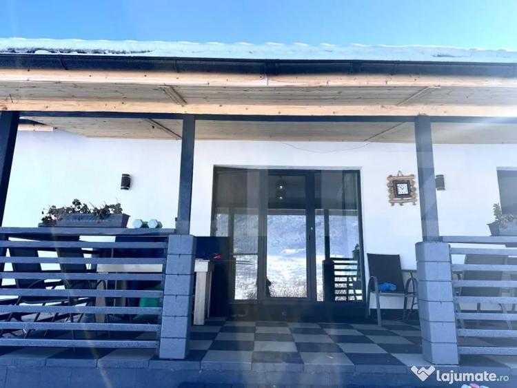 Casă cu 3 camere cu Teren 1000 Mp în Tohănița