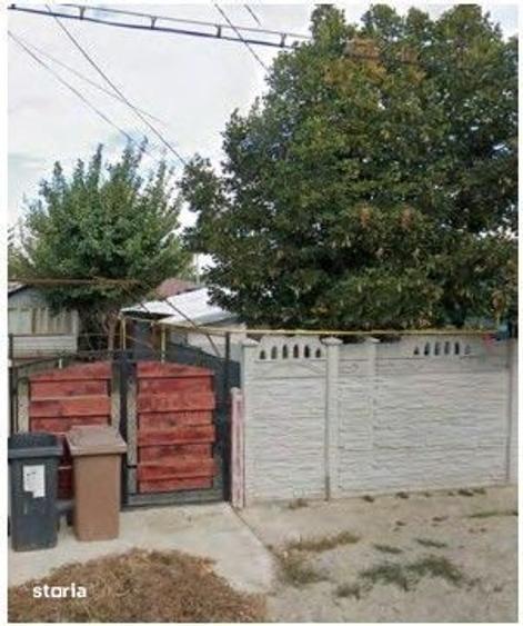 Casă cu 4 camere cu Teren 473 Mp în Făurei