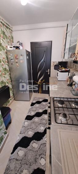 Apartament cu 3 camere semidecomandat, mobilat în Tătărași