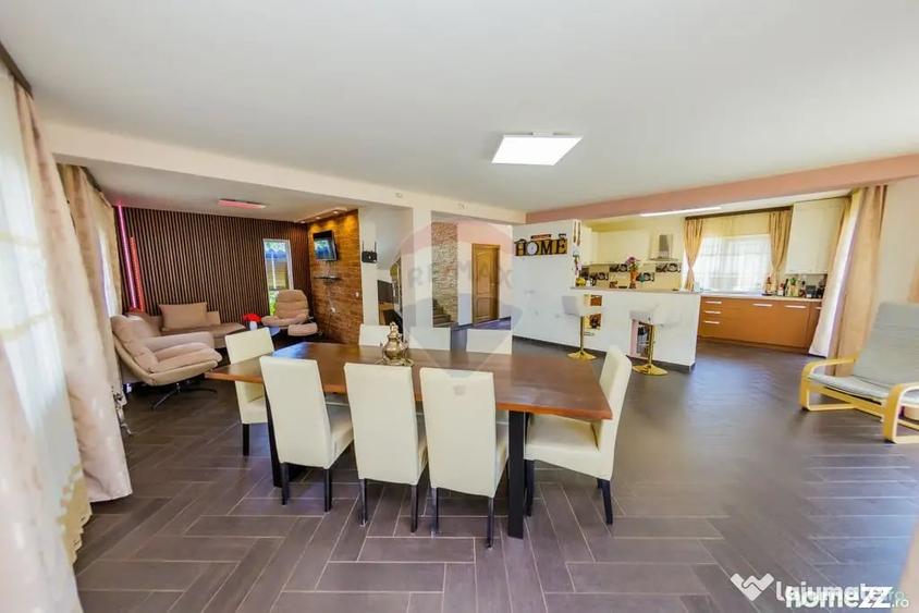 Casă cu 4 camere cu Teren 547 Mp în Tăuții de Sus