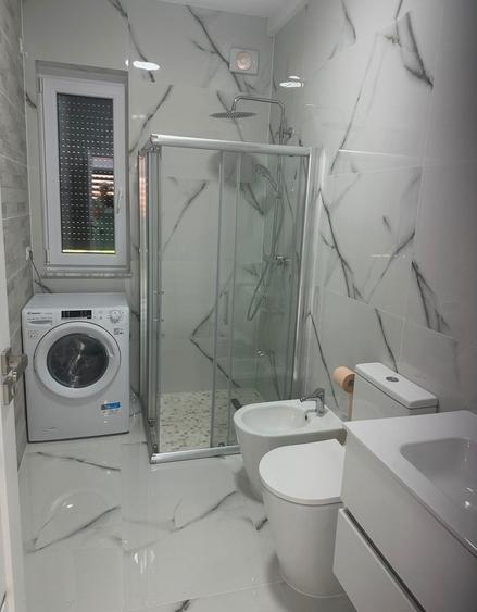 Inchiriez apartament 2 camere la casa , parcare privata interiorul curtii - 3