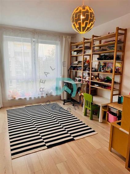 Apartament cu 3 camere decomandat în Avantgarden
