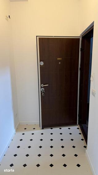 Proprietar vand apartament 2 camere (posibil 3) zona Pia?a Amzei - 2
