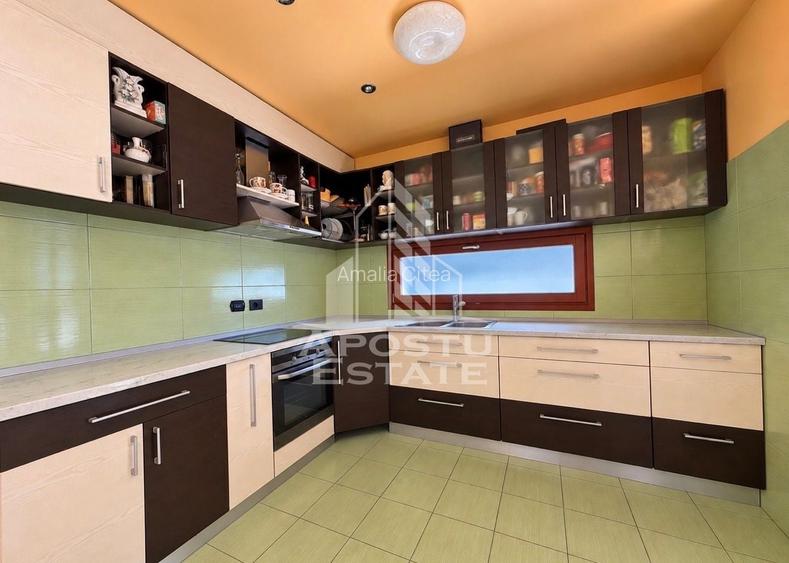 Penthouse 3 camere, parcare proprie + boxa, zona Sagului, Timisoara