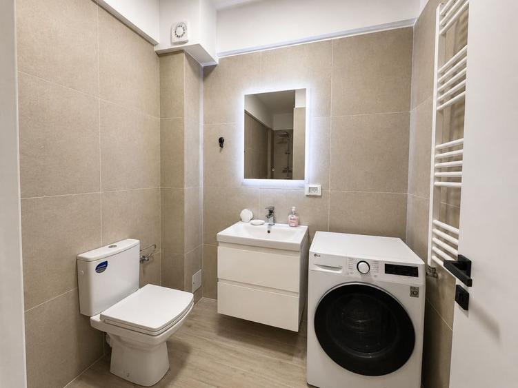 Apartament cu 3 camere decomandat în Nord