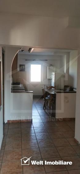 Apartament cu 3 camere decomandat în Gheorgheni