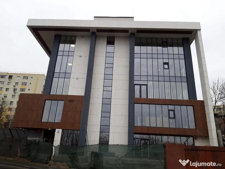 Spațiu comercial, de 1,068 mp, în Pantelimon