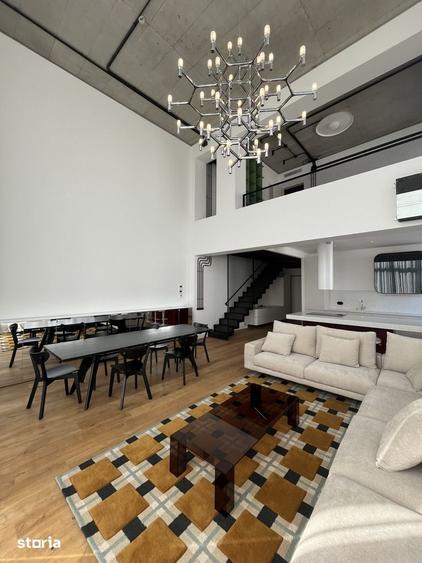 Apartament cu 4 camere în Pipera
