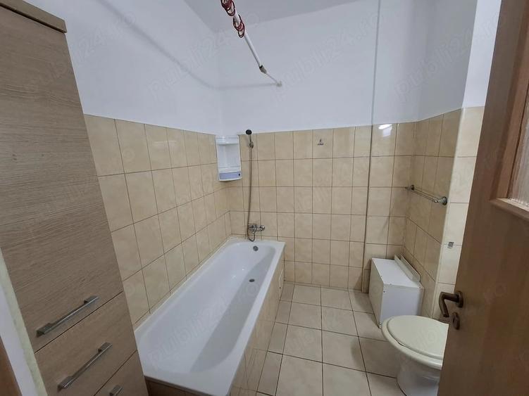 Apartament cu 2 camere semidecomandat în Granit