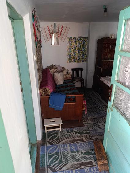 Casă cu 3 camere în Ștefănești