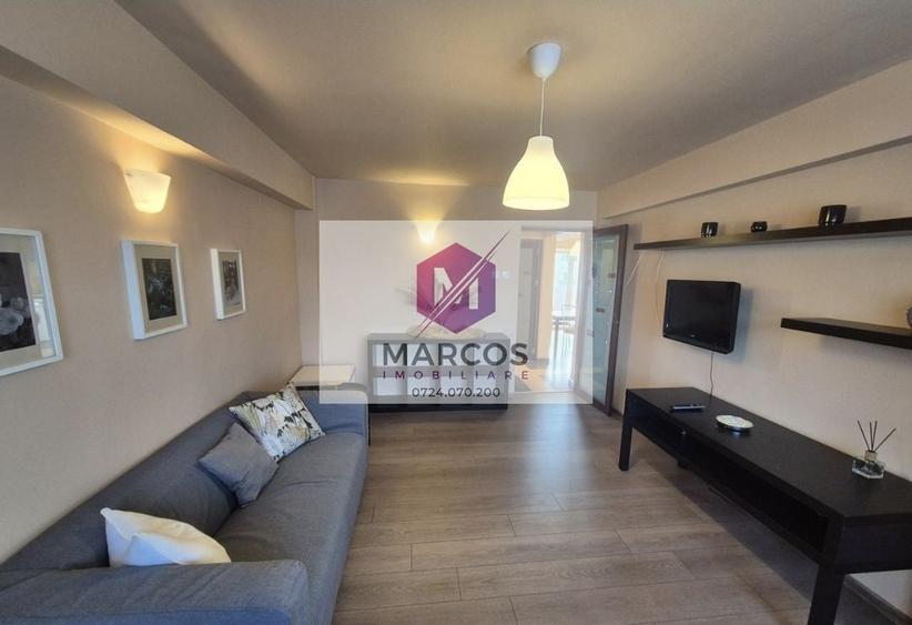 Apartament cu 3 camere decomandat, mobilat în Micro IV