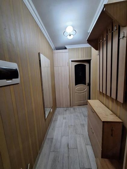 Garsonieră decomandată în Vitan