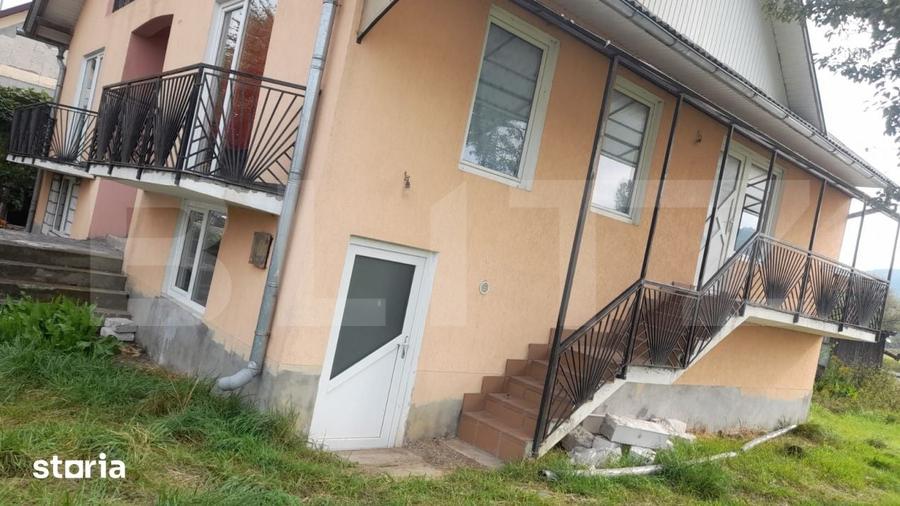 Casă cu 5 camere cu Teren 1100 Mp în Lechința