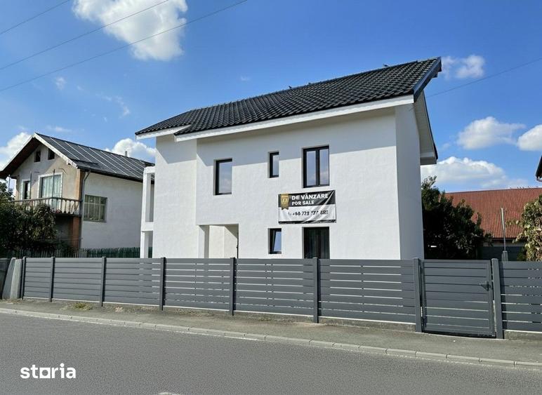 Casă cu 8 camere cu Canalizare în Aradului