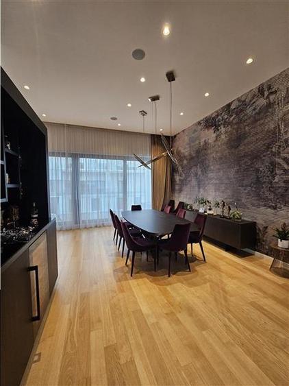 Apartament cu 6 camere decomandat, mobilat în Herăstrău
