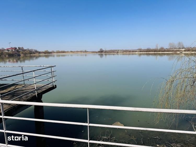 Casă cu 7 camere cu Teren 2500 Mp în Chiajna