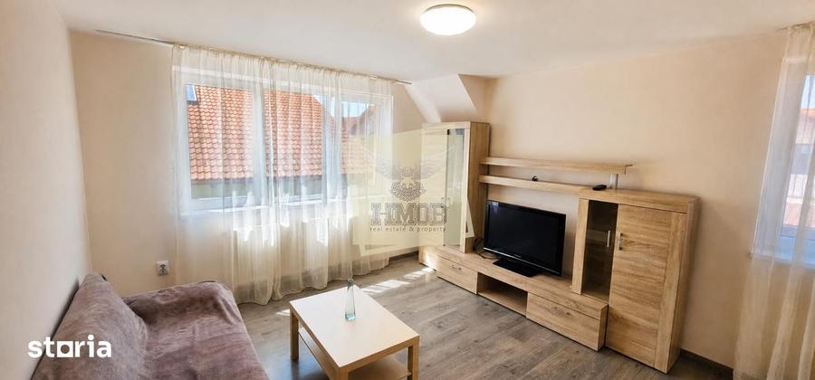 Casă cu 6 camere cu Teren 281 Mp în Tineretului