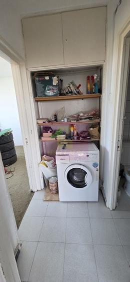 Apartament cu 3 camere semidecomandat în Cablul Românesc