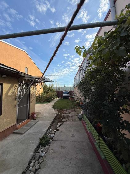 Casă cu 2 camere în Brâncoveanu