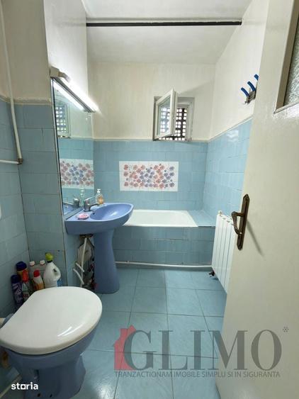 Apartament cu 2 camere decomandat în Faleză
