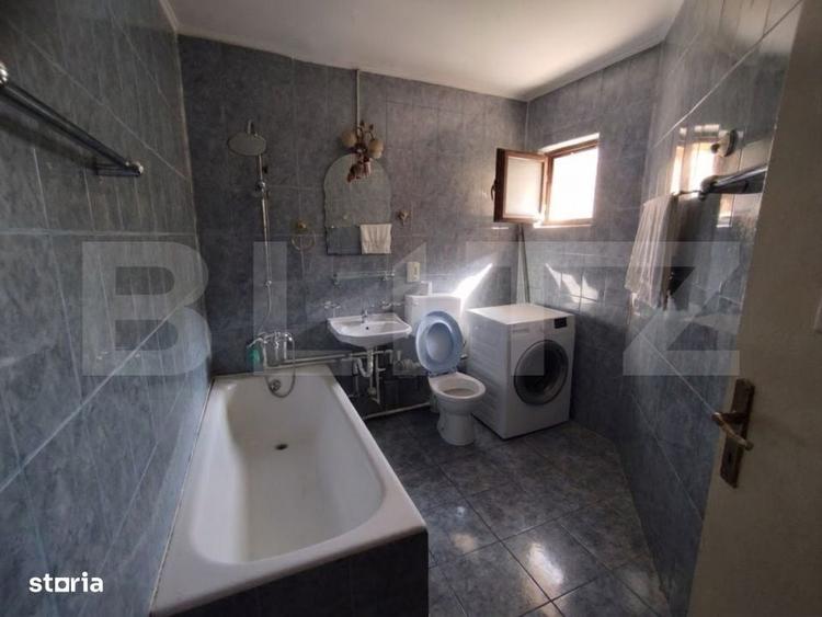 Apartament cu 3 camere decomandat în Alexandru cel Bun