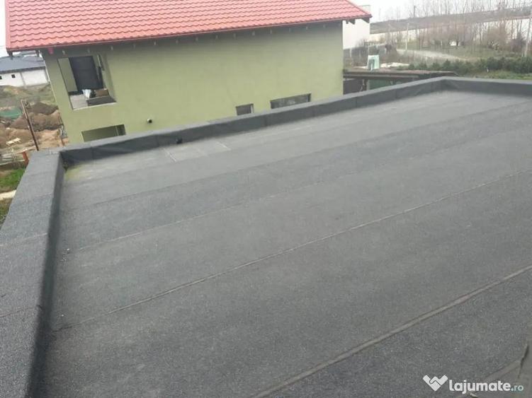Casă cu 5 camere cu Teren 394 Mp în Agigea