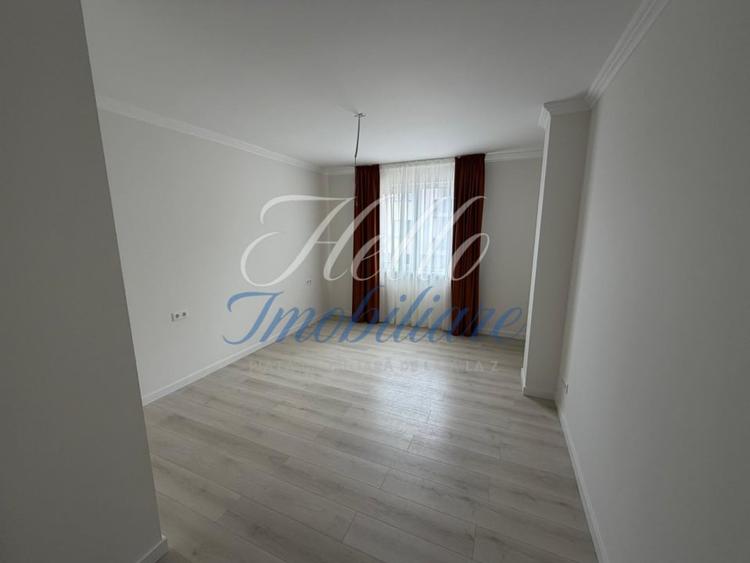 Apartament cu 3 camere decomandat în Florești