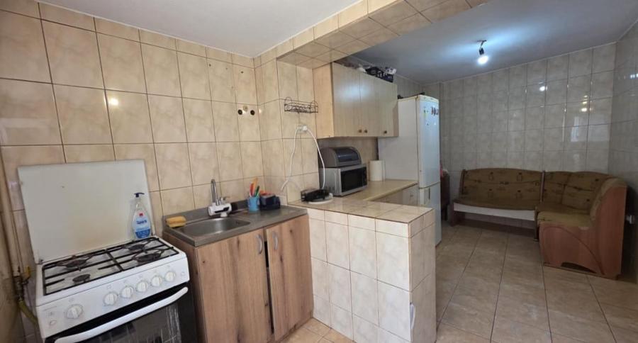 Casă cu 2 camere cu Teren 150 Mp în Iancului