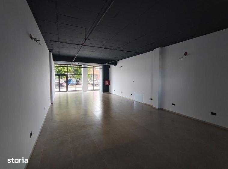 Sp. comercial 87 mp, central, vitrina, vad comercial, parcare, 16e/mp - 2