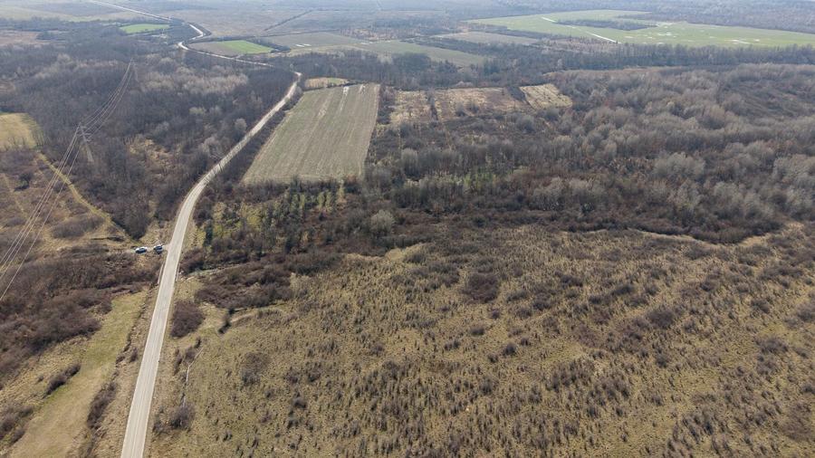 Teren agricol extravilan de 952372 mp, în Constantin Daicoviciu